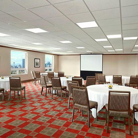 Four Points By Sheraton Calgary Airport Eksteriør bilde
