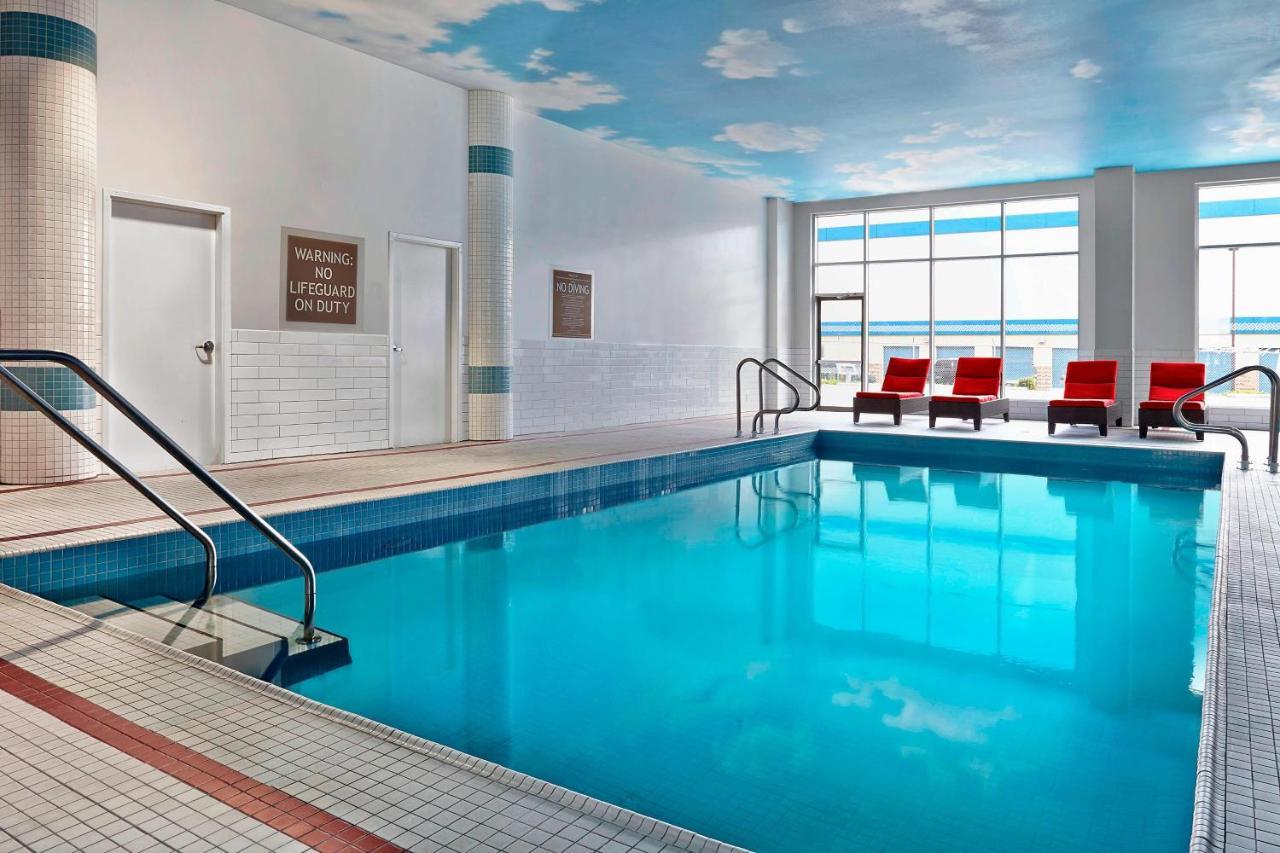 Four Points By Sheraton Calgary Airport Eksteriør bilde