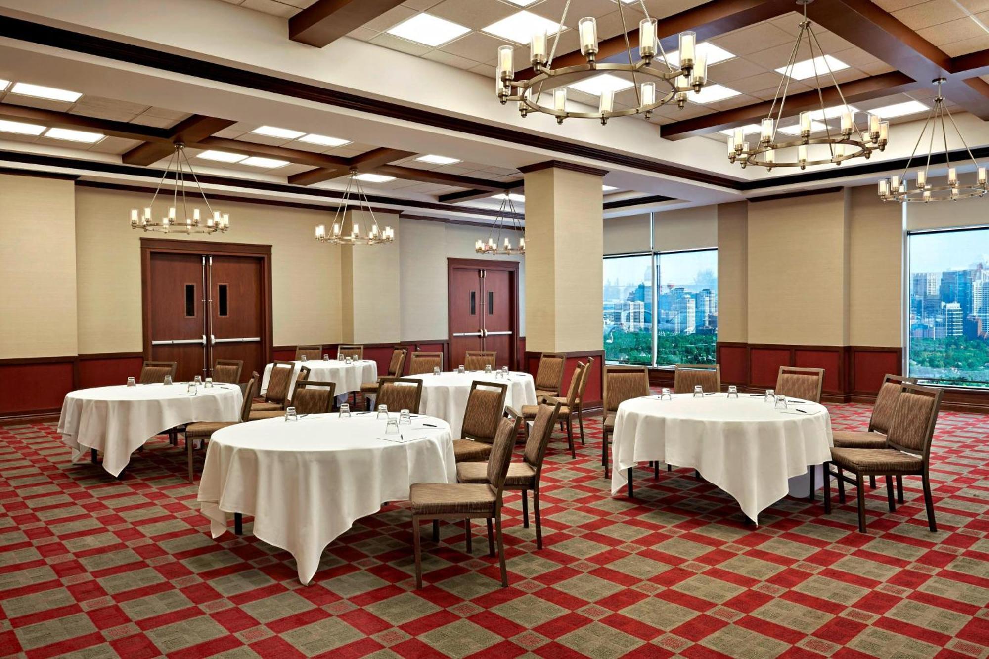 Four Points By Sheraton Calgary Airport Eksteriør bilde